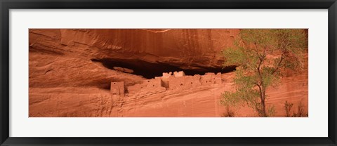 Framed Ruins of house, White House Ruins, Canyon De Chelly, Arizona, USA Print