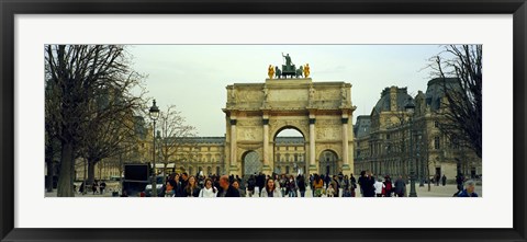 Framed Tourists near a triumphal arch, Arc De Triomphe Du Carrousel, Musee Du Louvre, Paris, Ile-de-France, France Print