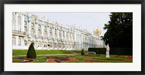 Framed Formal garden in front of a palace, Tsarskoe Selo, Catherine Palace, St. Petersburg, Russia Print