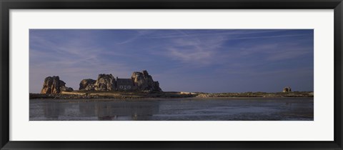 Framed Cottage between the rocks, Du Gouffre, Plougrescant, Brittany, France Print