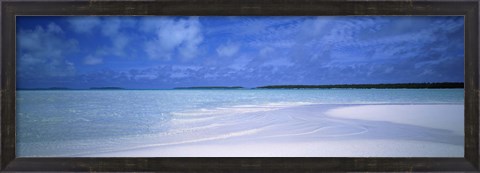Framed Motus and Lagoon viewed from a sandbar, Aitutaki, Cook Islands Print