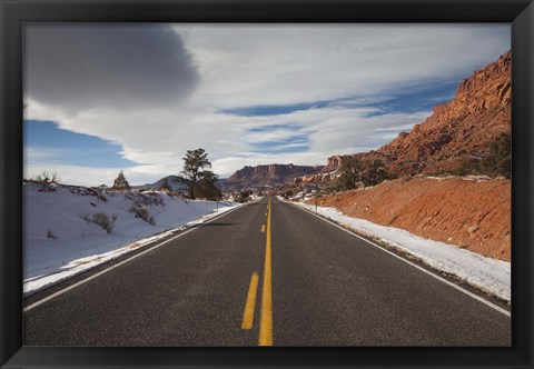Framed Highway passing through a landscape, Utah State Route 24, Capitol Reef National Park, Torrey, Wayne County, Utah, USA Print
