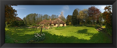 Framed Millstream cottages, Egerton, Kent, England Print