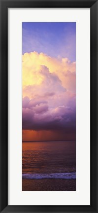 Framed Clouds over the pacific ocean, Hawaii, USA Print