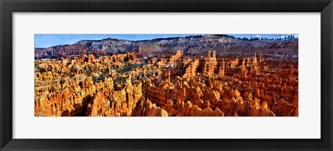 Framed Hoodoo rock formations in Bryce Canyon National Park, Utah, USA Print