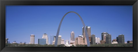 Framed Gateway Arch with city skyline in the background, St. Louis, Missouri Print