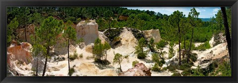 Framed High angle view of eroded red cliffs, Roussillon, Vaucluse, Provence-Alpes-Cote d&#39;Azur, France Print