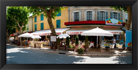 Framed Restaurants during lunch hour along the Rue Du Marche, Riez, Alpes-de-Haute-Provence, Provence-Alpes-Cote d&#39;Azur, France Print