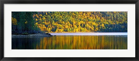 Framed Loch Beinn a&#39; Mheadhoin, Highlands Region, Scotland Print