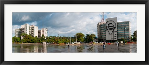 Framed Metal sculptures of Camilo Cienfuegos and Che Guevara on two buildings, Revolutionary Square, Vedado, Havana, Cuba Print