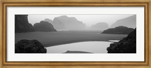 Framed Panoramic view of the ocean, Pacific Ocean, Bandon State Natural Area, Bandon, Oregon, USA Print