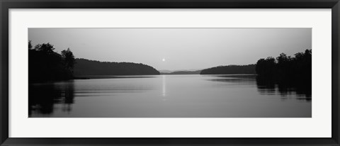 Framed Reflection of sun in a lake, Lake Chatuge, Western Mountains, North Carolina, USA Print