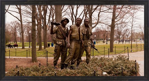 Framed Three Soldiers bronze statues at The Mall, Washington DC, USA Print
