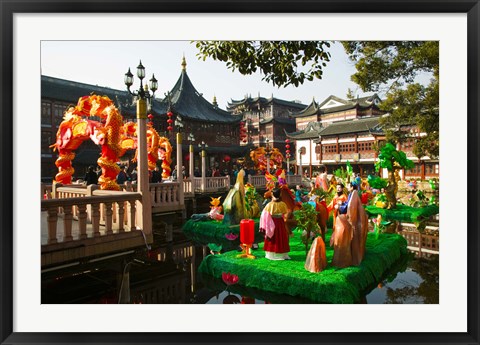 Framed Garden decorations by Mid-Lake Pavilion Teahouse, Yu Yuan Gardens, Shanghai, China Print