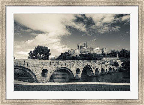 Framed Pont Vieux bridge with Cathedrale Saint-Nazaire in the background, Beziers, Herault, Languedoc-Roussillon, France Print