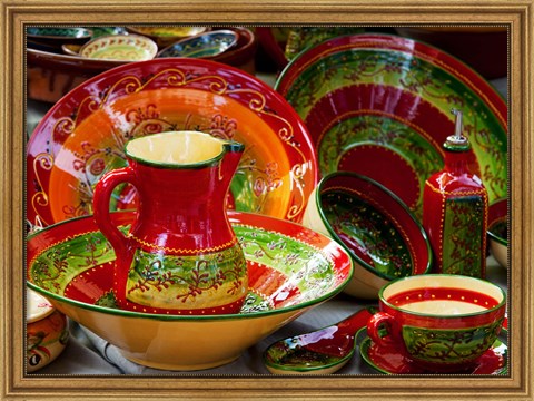 Framed Pottery for sale at a market stall, Lourmarin, Vaucluse, Provence-Alpes-Cote d&#39;Azur, France Print