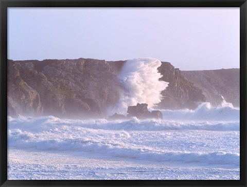 Framed Waves crashing on the coast, Pointe De Pen-Hir, Camaret-Sur-Mer, Finistere, Brittany, France Print