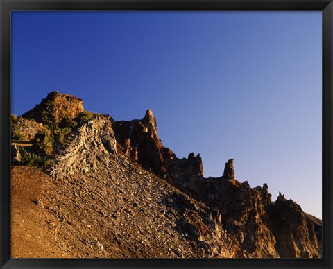 Framed Hillman Peak crags at sunrise, Crater Lake National Park, Oregon, USA Print