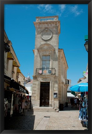 Framed Museum of popular arts, Musee Baroncelli, Avenue Victor Hugo, Saintes-Maries-De-La-Mer, Provence-Alpes-Cote d&#39;Azur, France Print