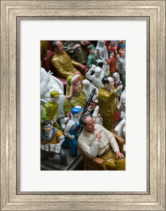 Framed Antique store display of Chairman Mao&#39;s communist era souvenir statues, Hollywood Road, Central District, Hong Kong Print