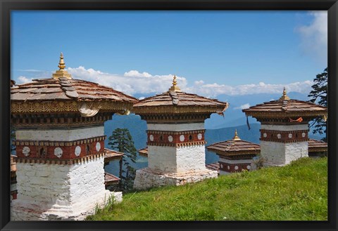 Framed Sindokha Dzong, Dochu La Pass, Thimphu and Punakha, Bhutan Print