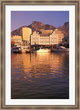 Framed Victoria and Albert Waterfront Center, Cape Town, South Africa Print