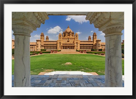 Framed Umaid Bhawan Palace hotel, Jodjpur, India. Print