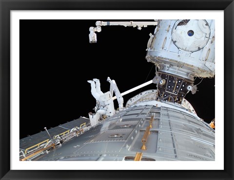 Framed STS-124 Mission Specialist, Participates in the Mission&#39;s First Scheduled Maintenance Session Print