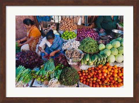 Framed Selling fruit in local market, Goa, India Print