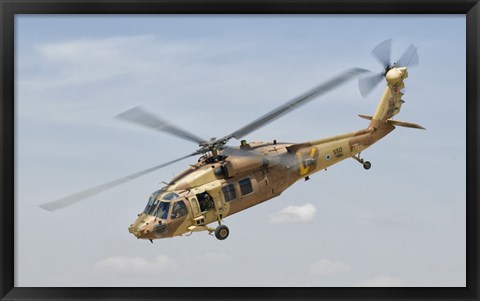 Framed Sikorsky UH-60 Black Hawk Yanshuf of the Israeli Air Force Print