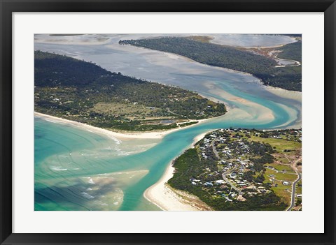 Framed Moulting Lagoon, Great Oyster Bay, Freycinet, Australia Print