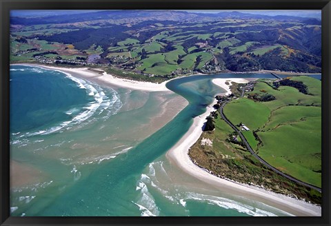 Framed Taieri Mouth, South of Dunedin, New Zealand Print