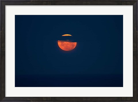 Framed Full moon, from Dunedin, South Island, New Zealand Print