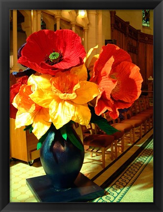 Framed Cathedral Flower Display, Christchurch, New Zealand Print