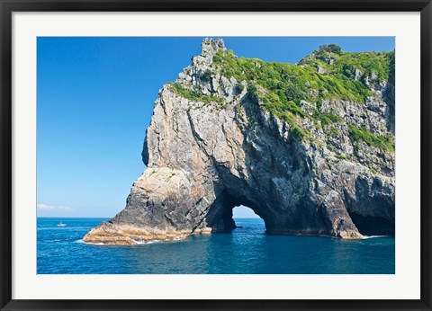 Framed New Zealand, North Island, Bay of islands, Hole in the Rock Print