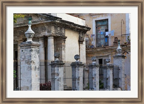 Framed Architecture in Havana, Cuba Print