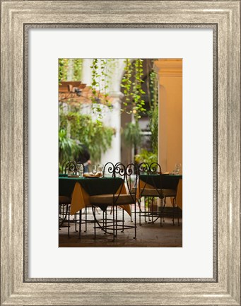 Framed Cuba, Havana, Havana Vieja, restaurant tables Print