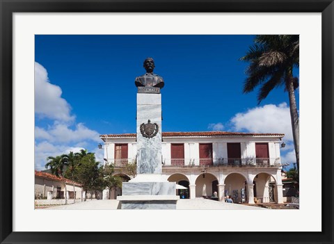 Framed Cuba, Pinar del Rio Province, Vinales town square Print