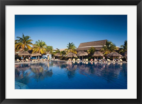 Framed Cuba, Varadero, Hotel Iberostar Varadero (day) Print