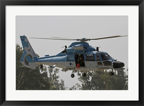 Framed AS-565 Atalef of the Israeli Air Force in a rescue demonstration Print