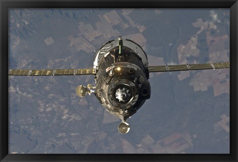 Framed Soyuz TMA-19 Spacecraft Print