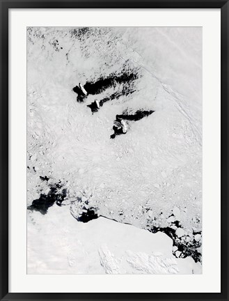 Framed Balleny Islands, near Antarctica Print