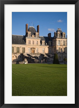 Framed Fontainebleau Chateau, Seine et Marne Print