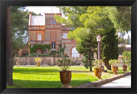 Framed Chateau Vannieres, La Cadiere d&#39;Azur Print