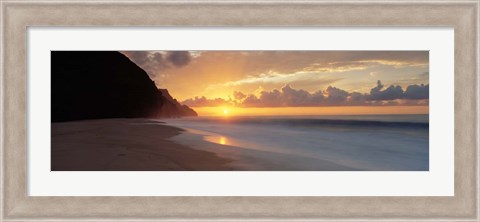 Framed Kalalau Beach Sunset, Hawaii Print