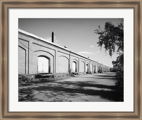 Framed PERSPECTIVE VIEW OF SIDE - Norfolk and Western Freight Depot, Ninth and Eleventh Streets at bank of James River, Lynchburg Print