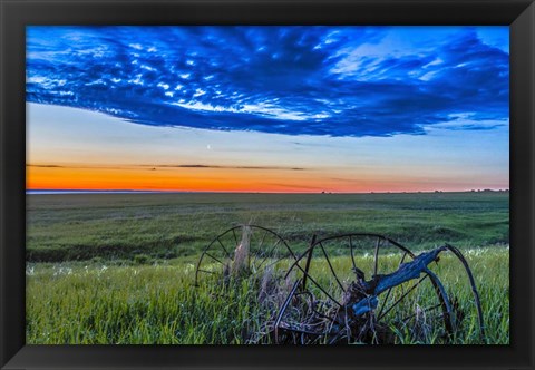 Framed Moon and Venus in conjunction at dawn, Alberta, Canada Print