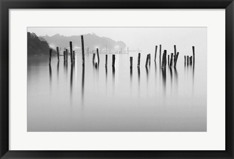 Framed Old Pier A Print