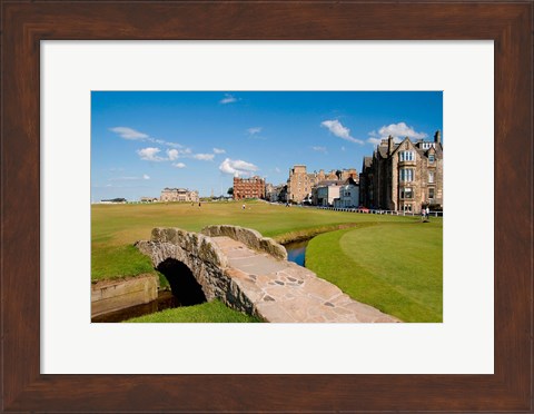 Framed Golfing the Swilcan Bridge on the 18th Hole, St Andrews Golf Course, Scotland Print