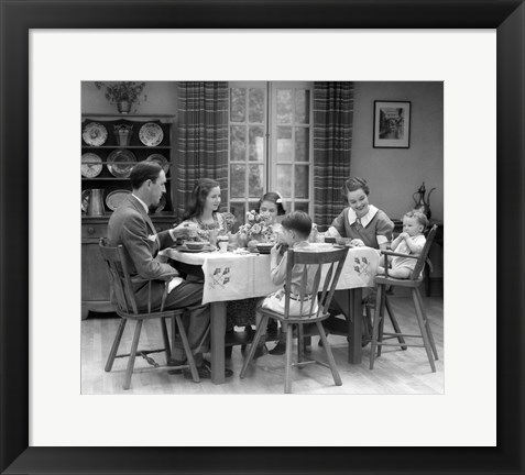 Framed 1930s Family Of 6 Sitting At The Table Print